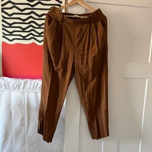 Vince women’s  Tan Chino pants